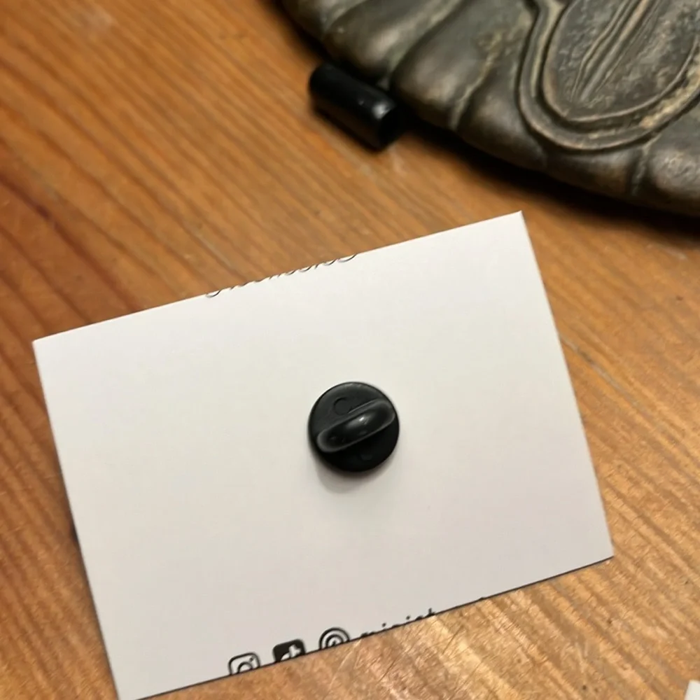 Croissant Pin - Picture 2 of 2